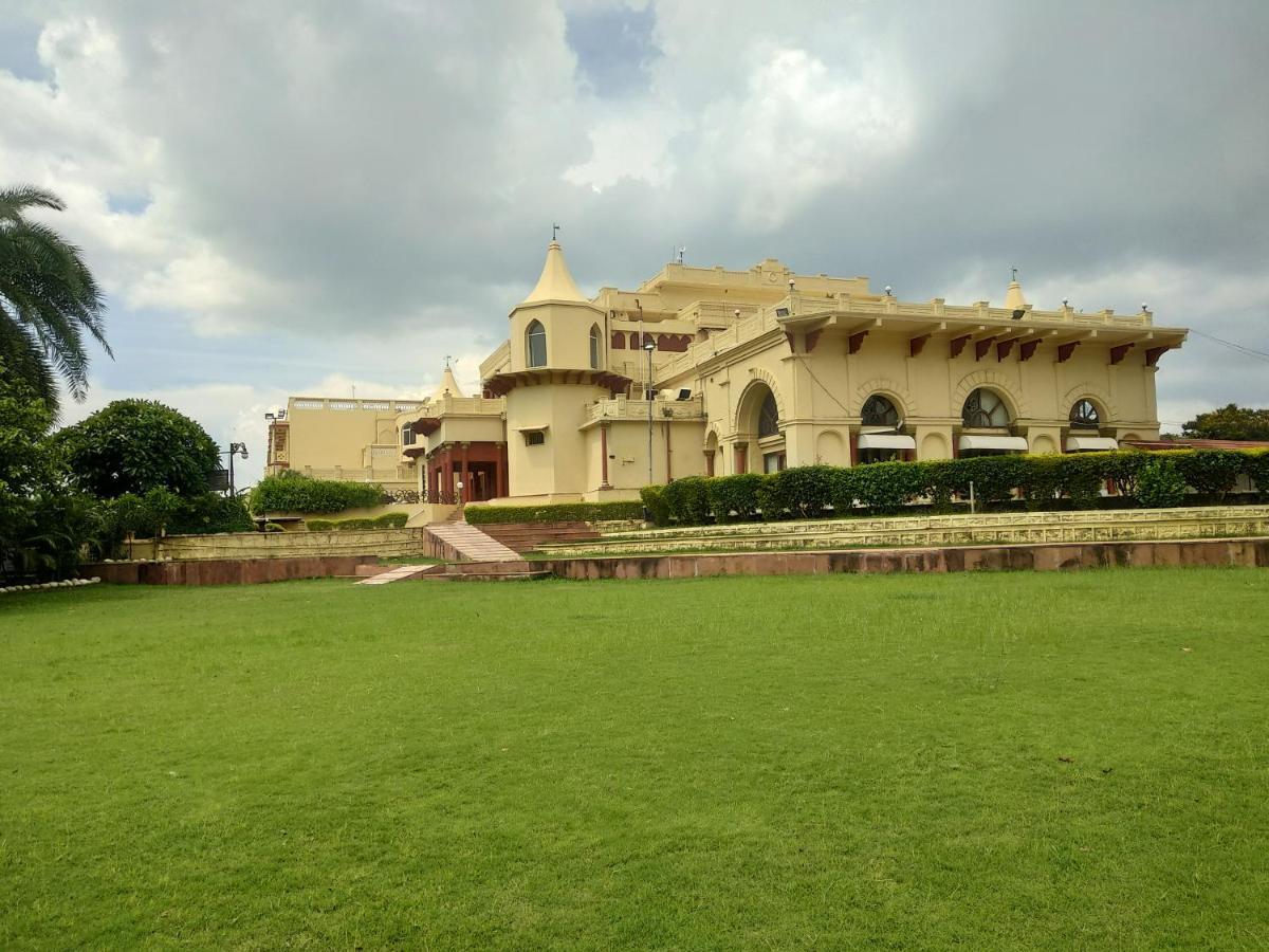 Noor-Us-Sabah Palace Bhopal Extérieur photo